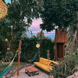 https://el-bho-sport-camp.quintano-roohotels.com